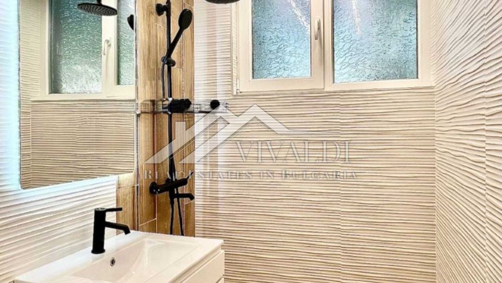 Продава се Двустаен апартамент в Варна, Чайка - 50 кв.м за 2900 €/кв.м - Снимка #5