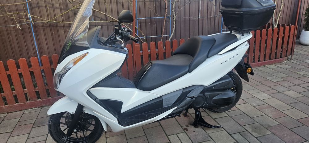 HONDA FORZZA  300 2016