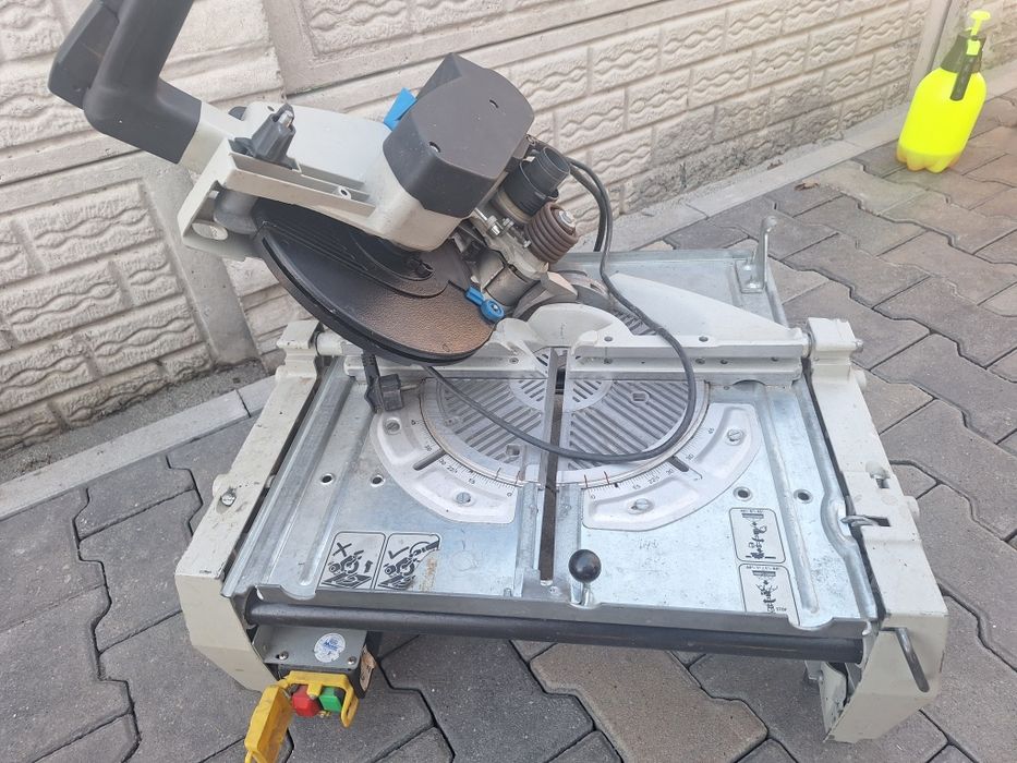 Circular profesional elu doua functi