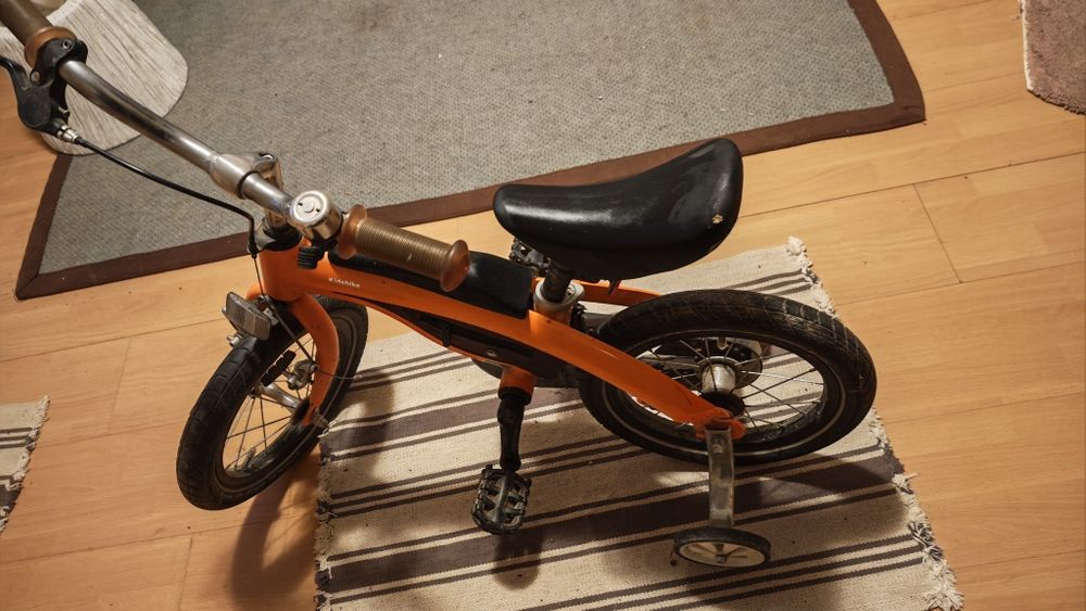 Vând bicicleta copii