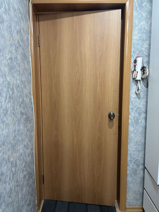 Продам межкомнатные двери