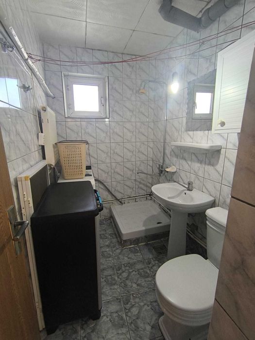 Apartament Micro 6 Targoviste, etaj 1/4, 2 camere, 37mp