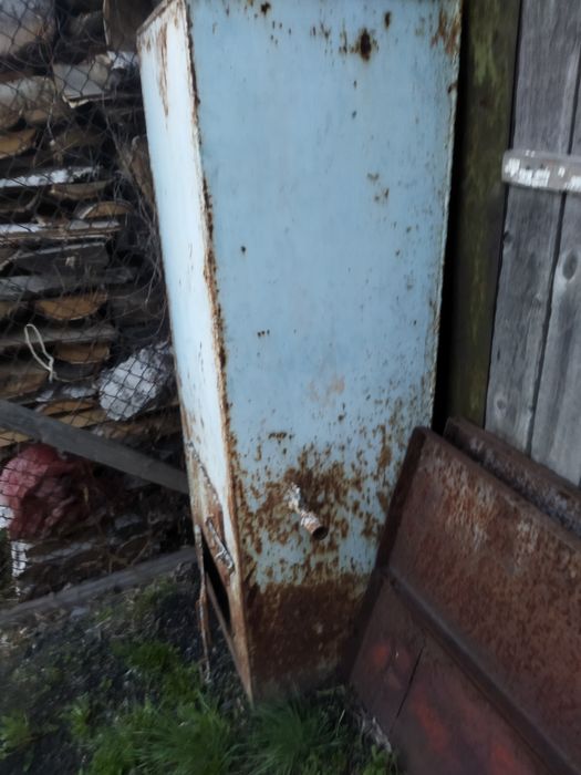 Продам печь котёл и титан