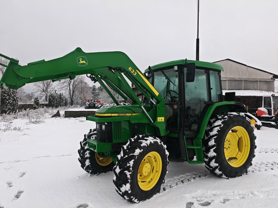 Tractor John Deere 6010 cu încărcător frontal