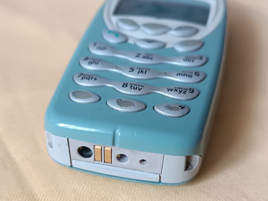 NOKIA 3410 сотовый телефон
