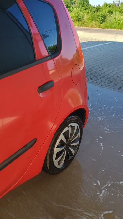 Mitsubishi Colt 2005