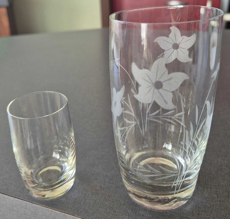 Стъклени чаши за безалкохолно/вода и ракия