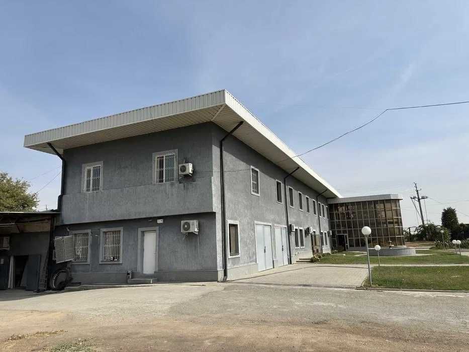 Продаётся Нежилое Помещение 1 гектар  Хасанбой Ор. Aka-uka Ресторан