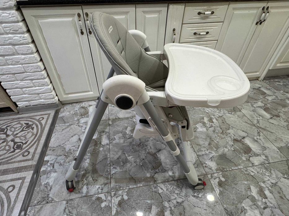 Стульчик для кормления Peg Perogo