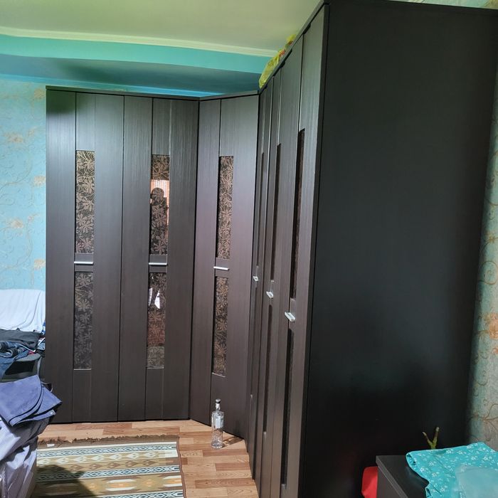 Продам спальный гарнитур