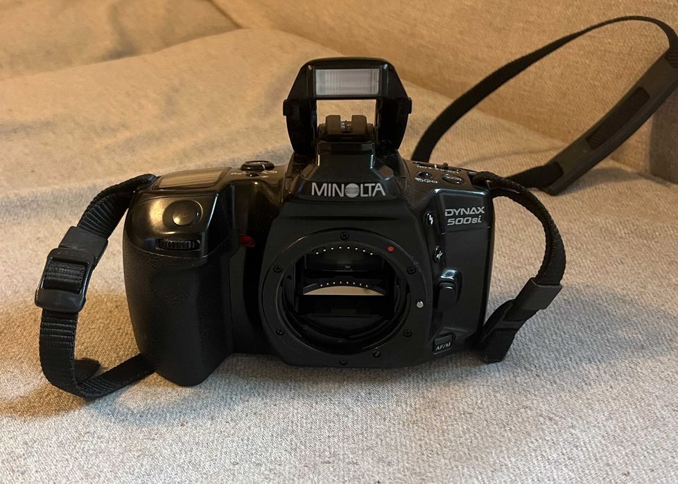 Aparat foto Minolta Dynax 500si body film montura A