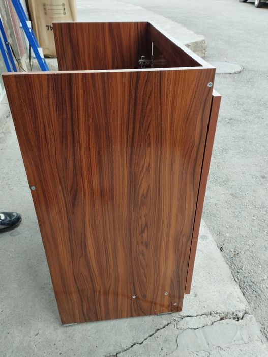 Тумба на кухне для кухни