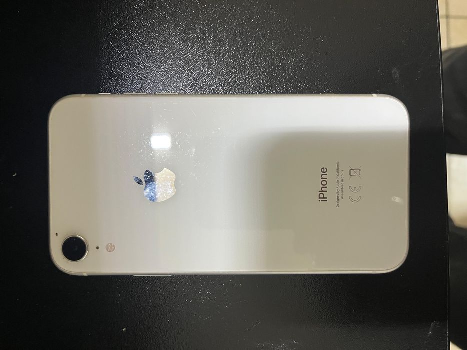 Iphone XR сатылады