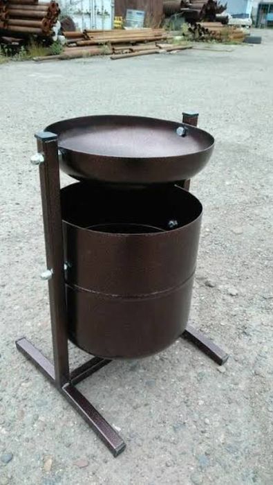 Бочки из под фреона.