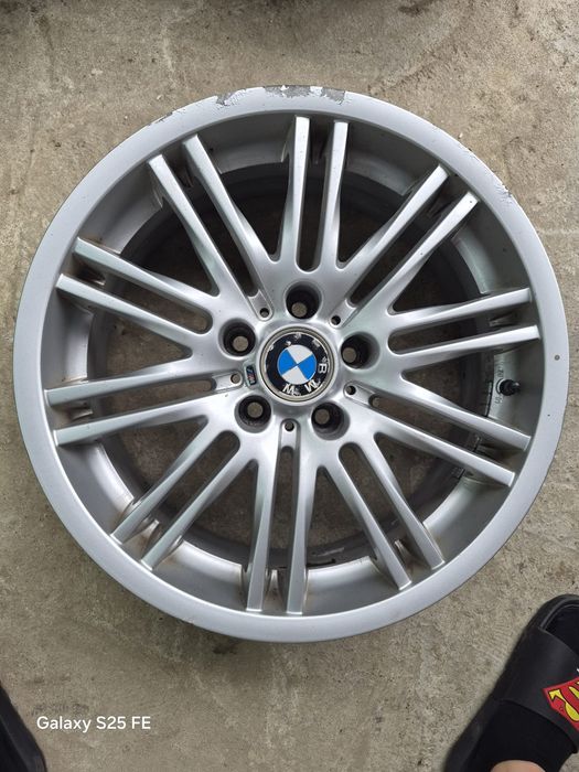 Jante bmw M   r18 .
