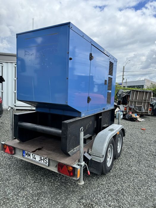 Închiriez generator 66KVA Trifazic pe platfroma