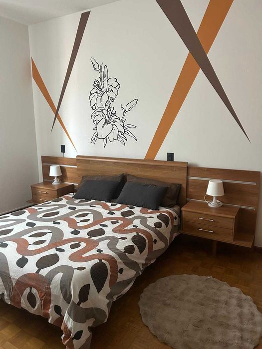 Дава се под наем Четиристаен апартамент в София, Надежда 2 - 140 кв.м за 139.23 € - Снимка #5