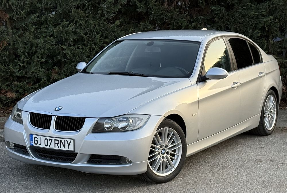 BMW SERIA 3 320d E90 2007 / Navigatie / M47 / DISTRIBUTIA IN FATA