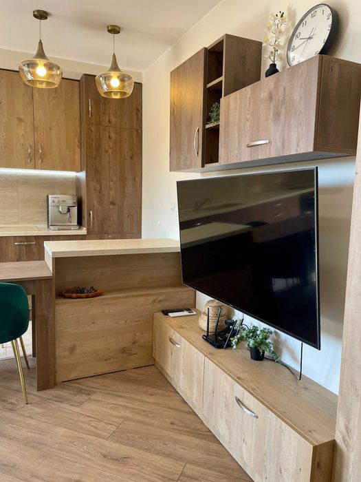 Дава се под наем Двустаен апартамент в Варна, Бриз - 52 кв.м за 714 € - Снимка #17