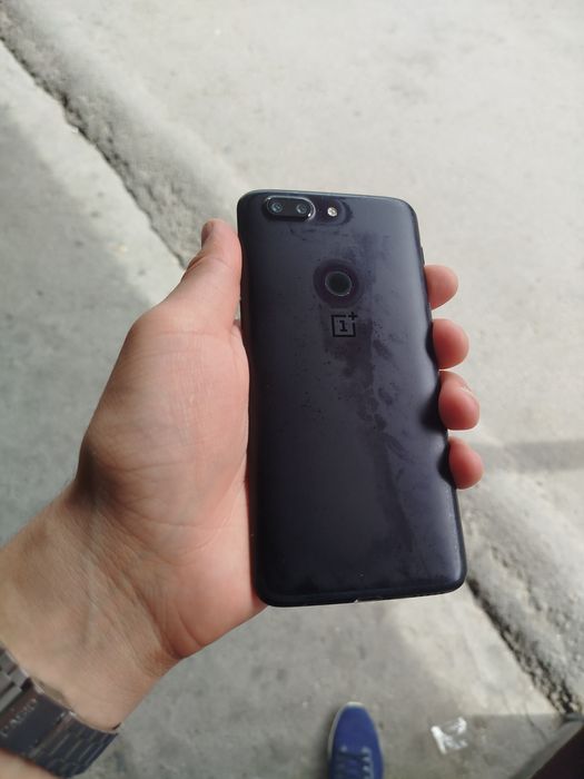 OnePlus 5T sotiladi