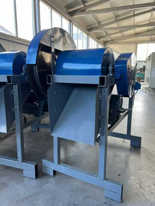 Siscornita profesionala/ Tocatoare furaje, fan, coceni