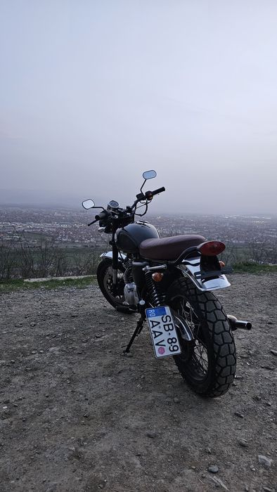Motocicleta Mash Scrambler 250cc