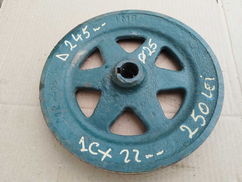 Fulie 24 cm cu o curea de 22