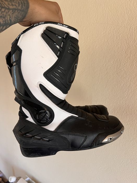 Ghete moto din piele Buse