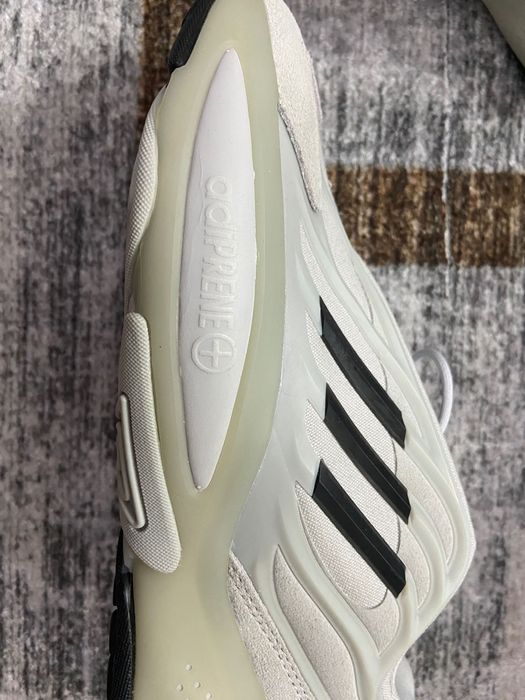 adidas Originals Ozrah