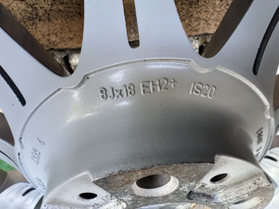Джанти БМВ BMW Style 135M 18 цола с гуми 245/40/18 за E60 E61 E34 E36 E46 E90 E91