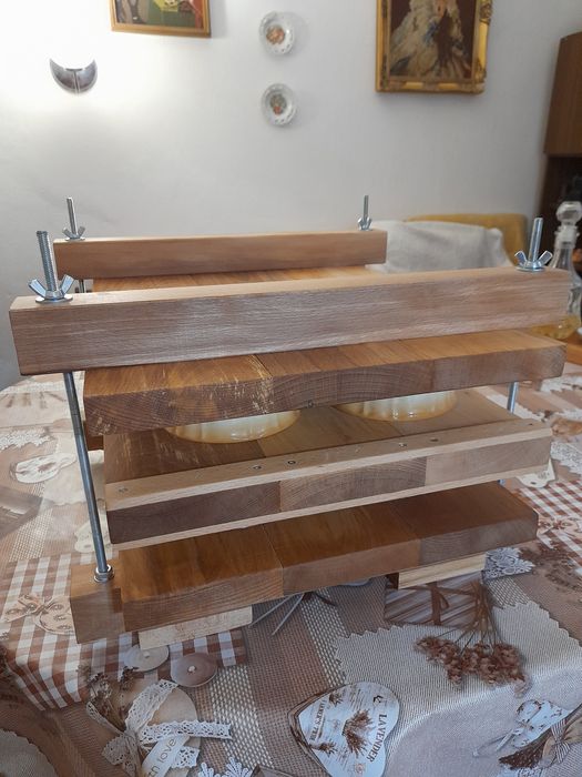 Преса за Месо, Суджук,Луканка,Пастърма и други мезета