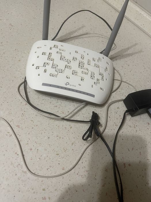 Продается модем роутер