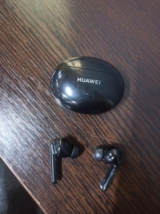 Наушники Huawei freebuds 4i