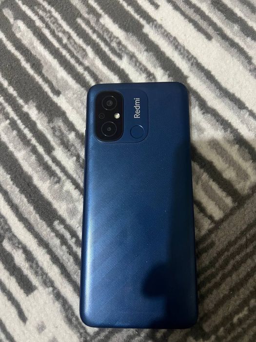 Redmi 12c  8ga 128 xotira
