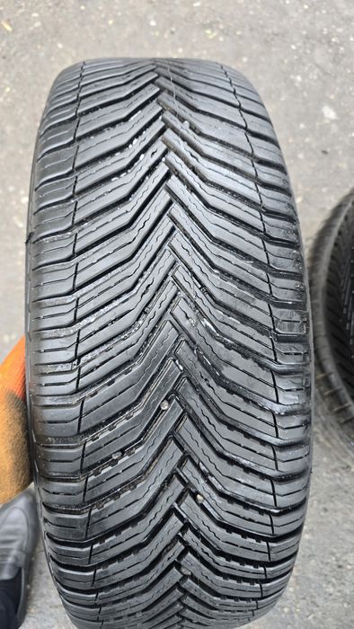 235/55/R20 Michelin Cross Climate²