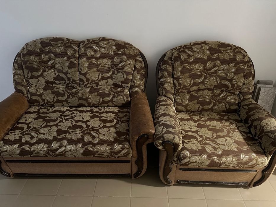 Продам диван в хорошем состоянии