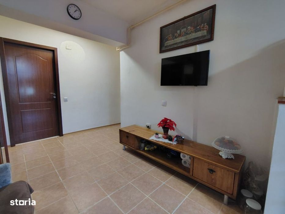 Apartament cu doua dormitoare, zona Florilor, Floresti