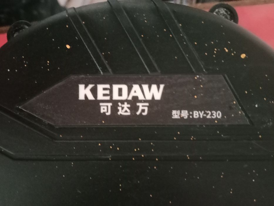 Шлифавальная машинка