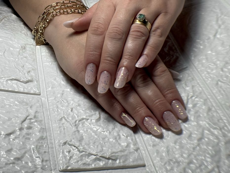 Unghii cu gel ,semi cu apex ,pedichiura semi ,sector 6 -Apusului