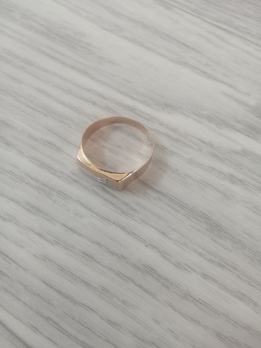 Продам печатку 585
