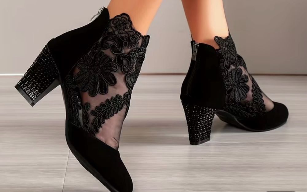 Ботильоны с узором.Новые
