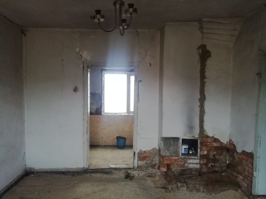 Продам пол дома срочно