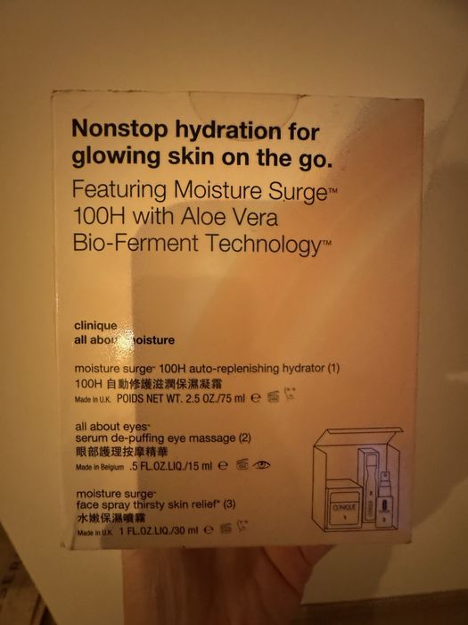 Set Clinique (crema-spray hidratant- roll on ochi)