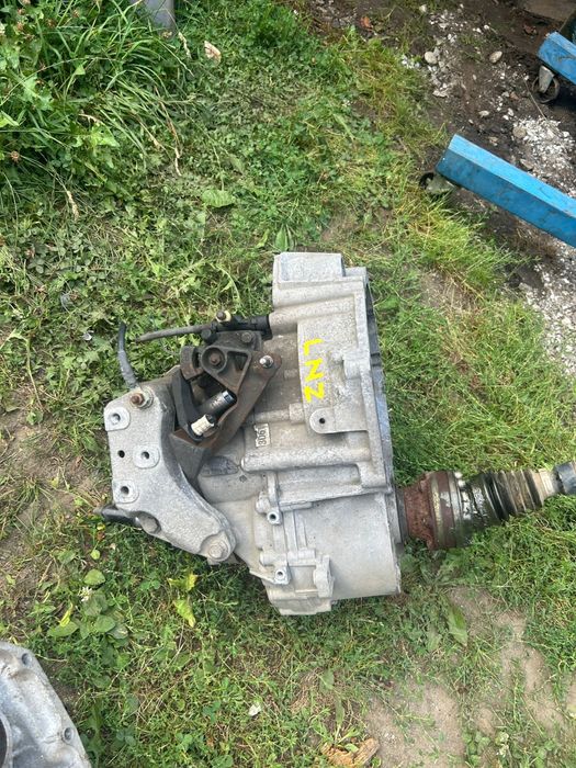 Cutie Viteze Volkswagen 2.0 Euro 5 cod LNZ