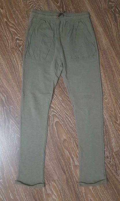 Анцунг тип панталон ZARA BOYS 152см-9€.