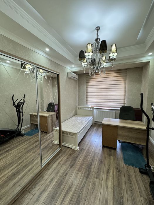 Аренда 4 комнатная квартира. Яшнабадский район. Ул Махтумкули.