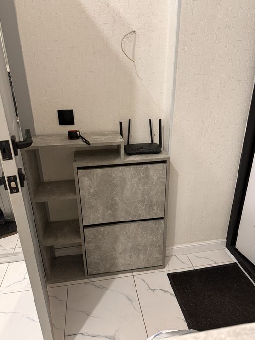 Продам обувницу + шкаф все за -35000