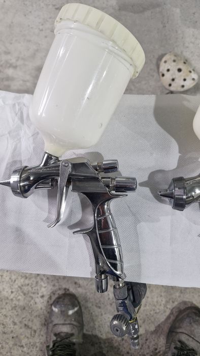 Pistoale vopsit profesionale iwata, pininfarina