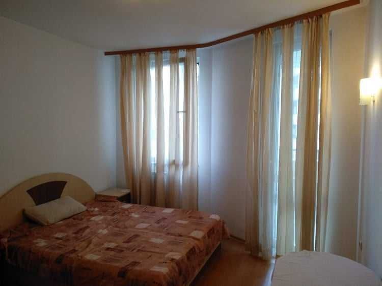 2-стаен апартамент под наем Изток