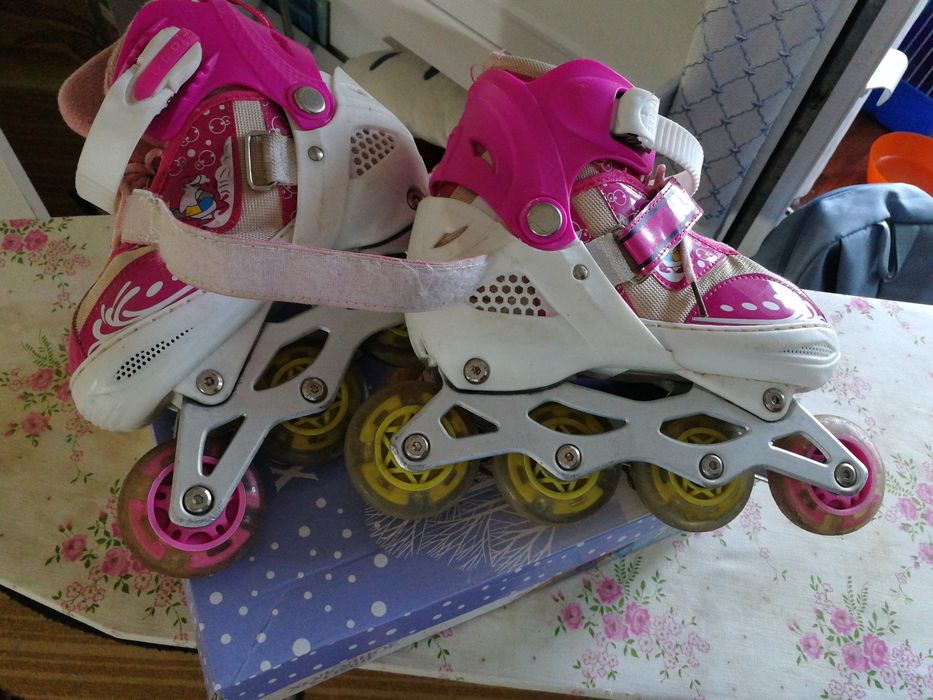 Продам ролики для девочки